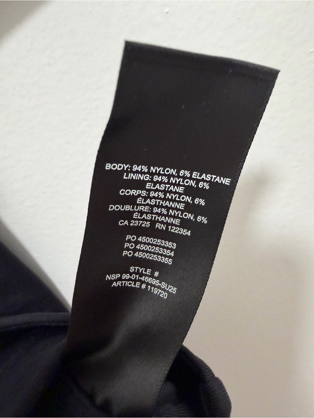 ARITZIA Original Contour Ravish Off the Shoulder Top - Picture 3 of 6